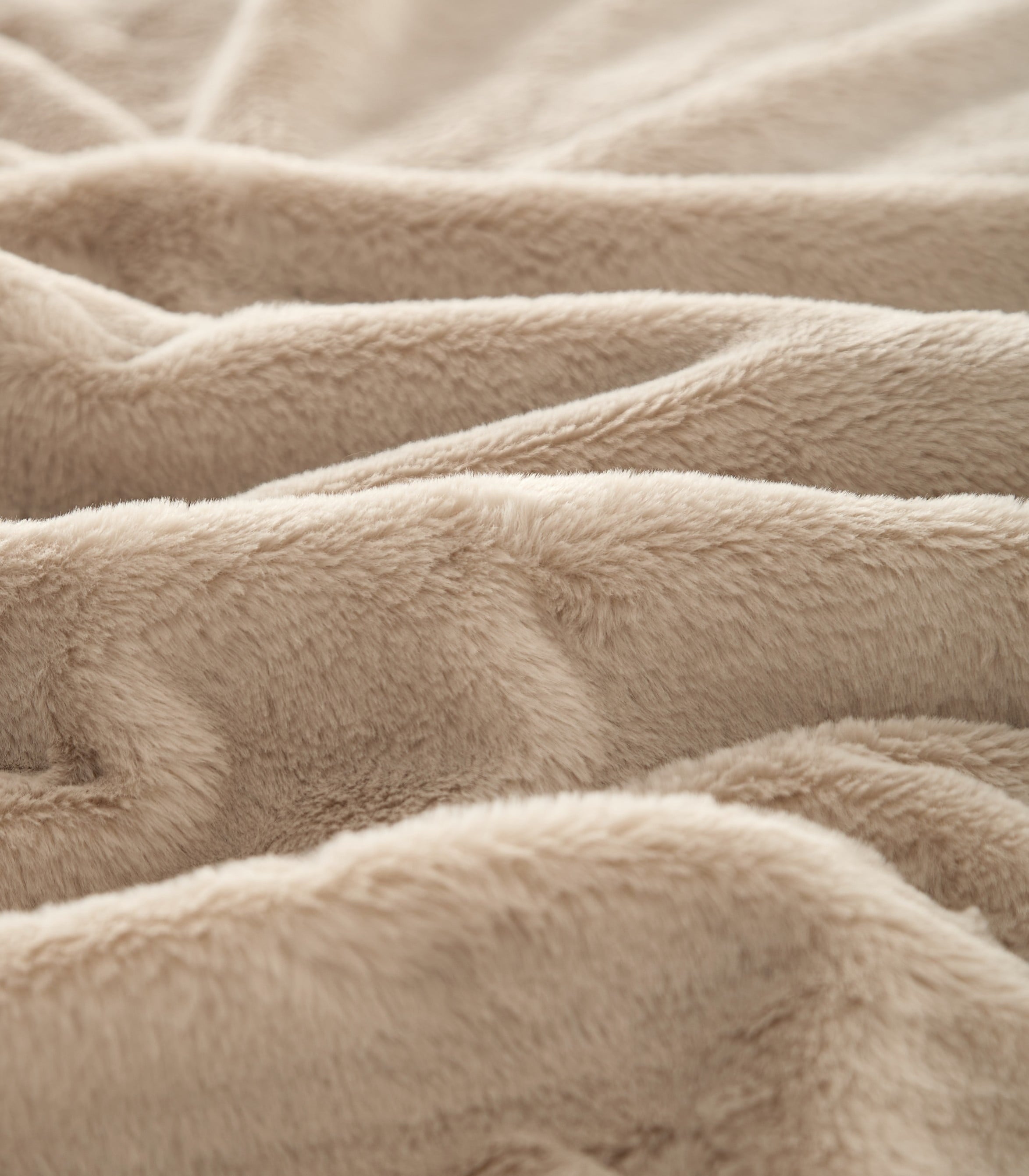 Cozy Haven Oversized Faux Fur Throw Blanket, Soft Beige, 50" x 72"