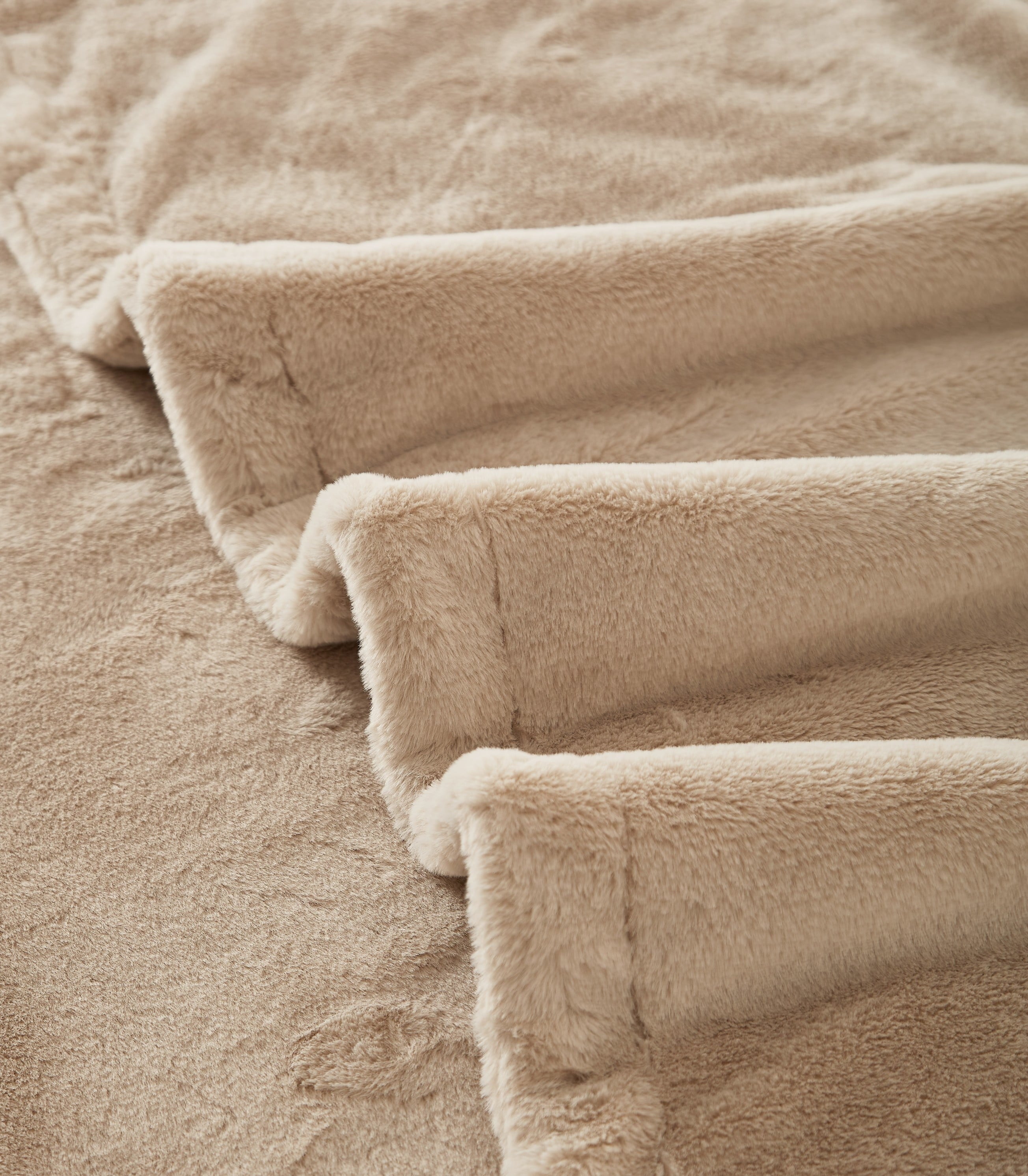 Cozy Haven Oversized Faux Fur Throw Blanket, Soft Beige, 50" x 72"